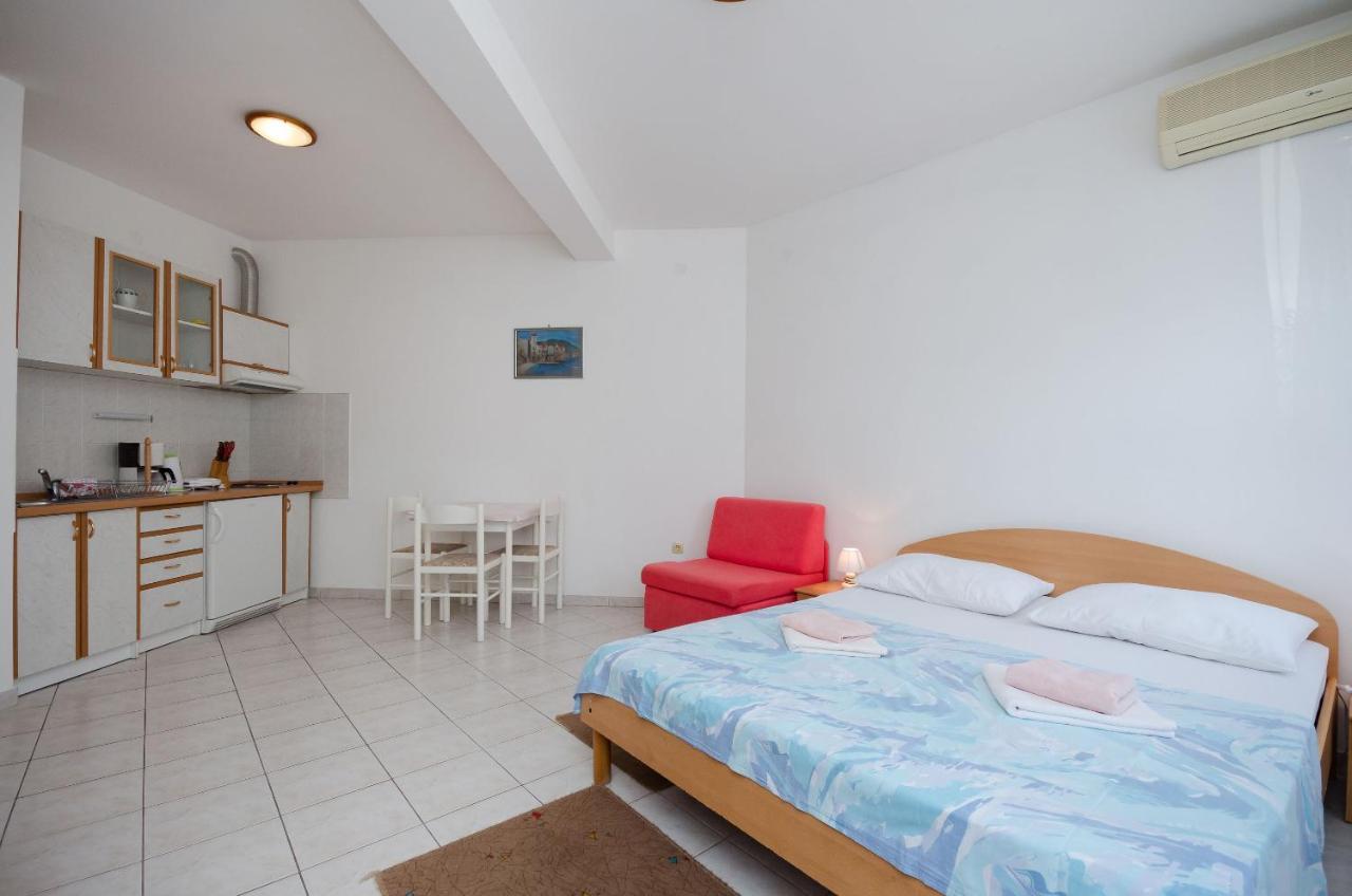 Apartments Branimir โนวีวีโนดอลสกี ภายนอก รูปภาพ