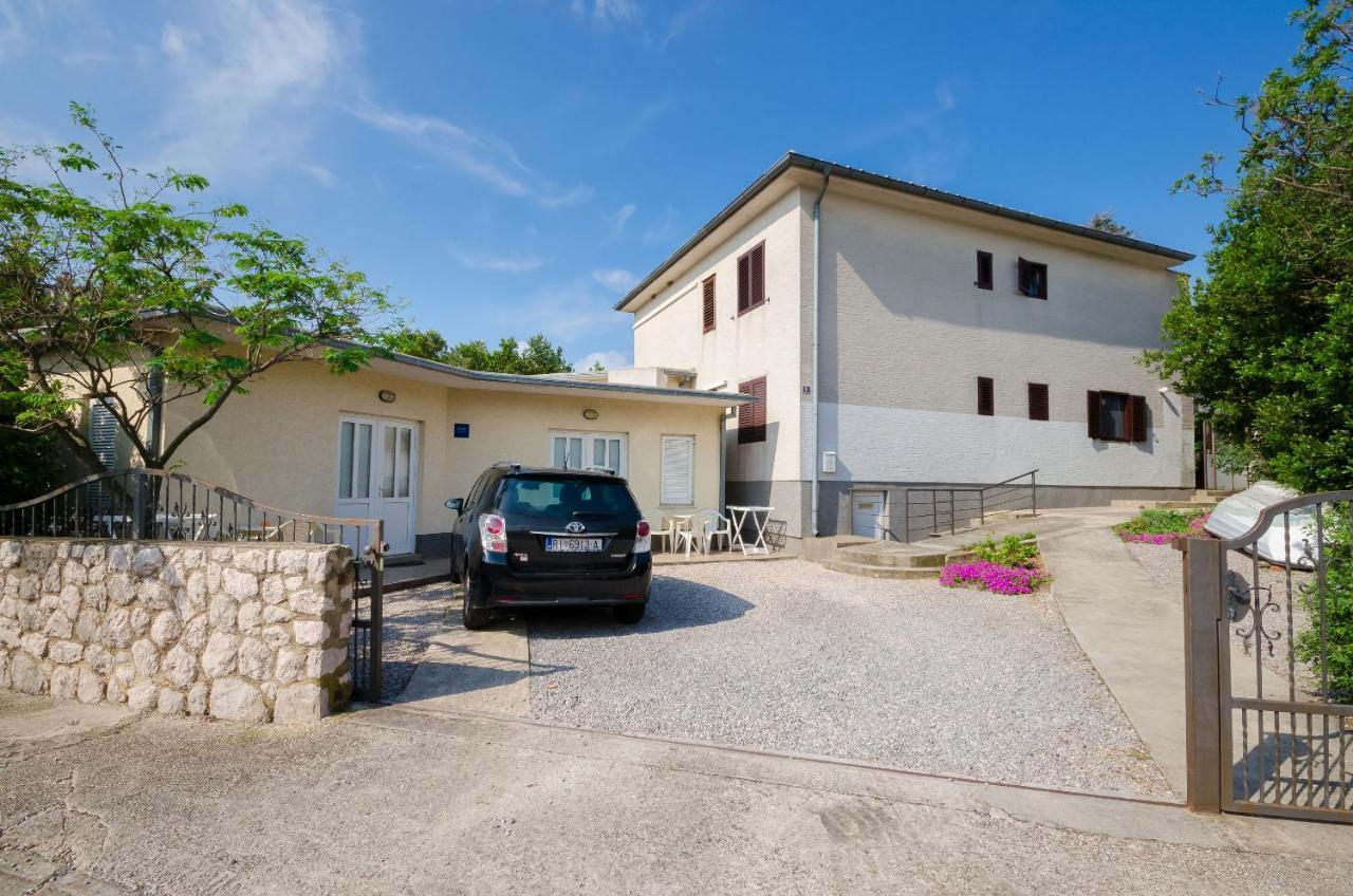 Apartments Branimir โนวีวีโนดอลสกี ภายนอก รูปภาพ