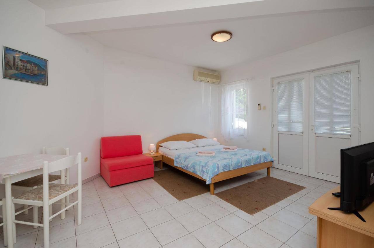 Apartments Branimir โนวีวีโนดอลสกี ภายนอก รูปภาพ