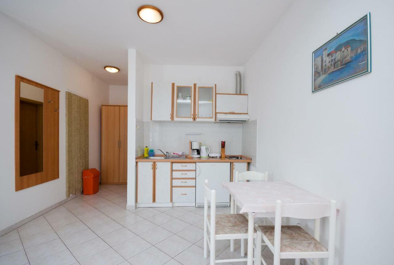 Apartments Branimir โนวีวีโนดอลสกี ภายนอก รูปภาพ